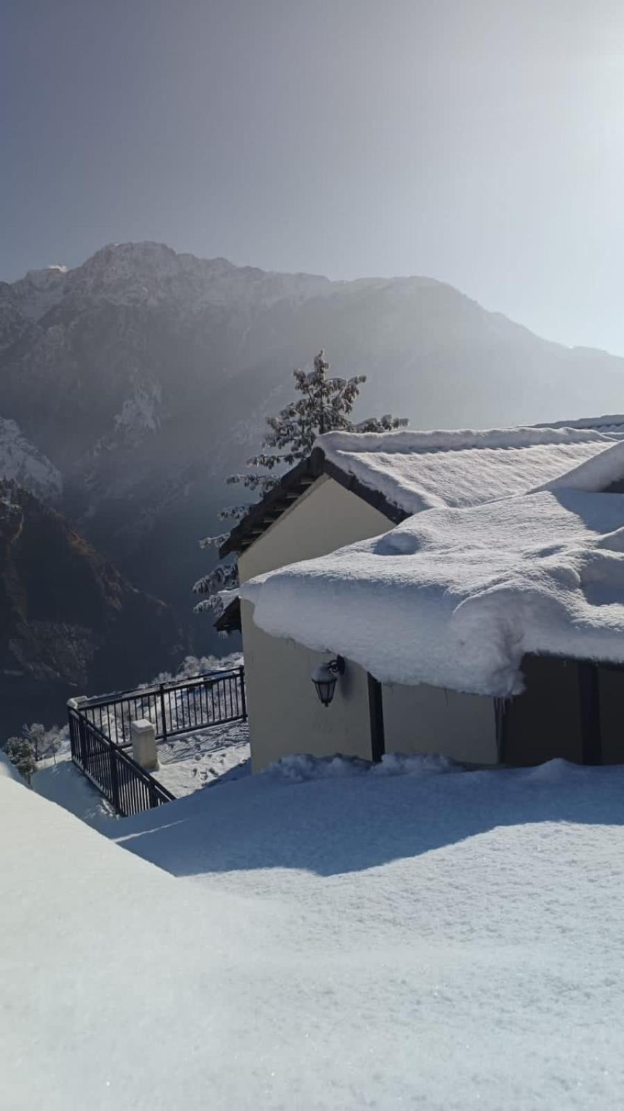 Faraway Cottages, Auli Joshīmath 外观 照片